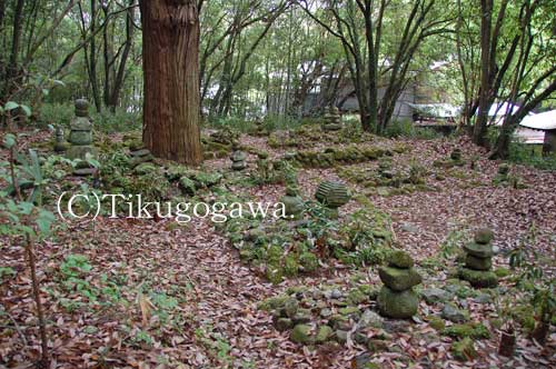 長宗我部一族の墓